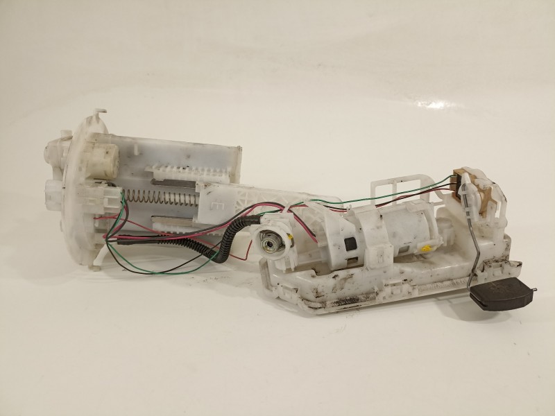 Recambio de bomba combustible para toyota c-hr ax1t(eu,m)/zyx10(h)/zyx10l-ahxgbw(3a) referencia OEM IAM 7702002C21  