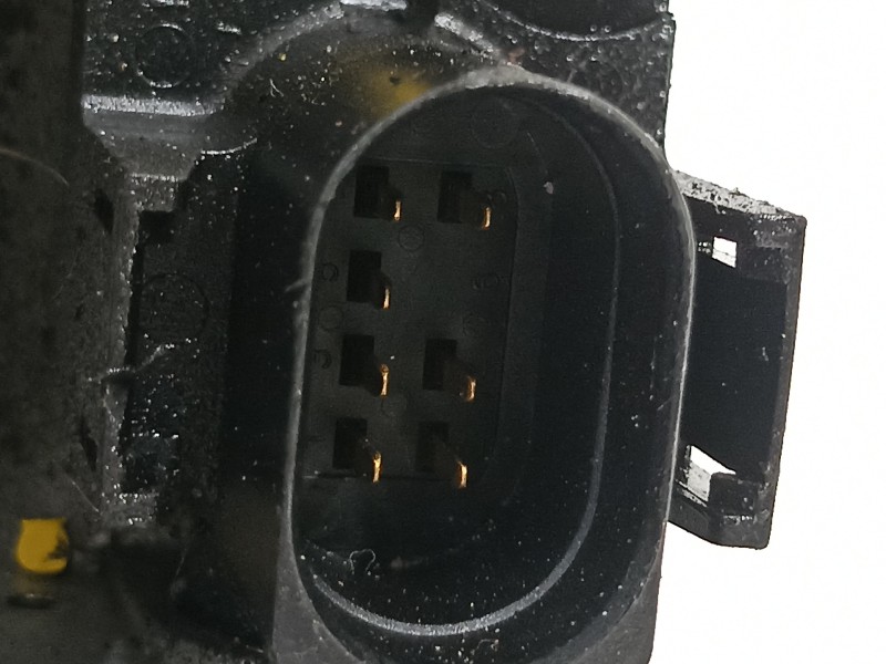 Recambio de caja mariposa para volkswagen golf iv berlina (1j1) conceptline referencia OEM IAM 06A133064J  