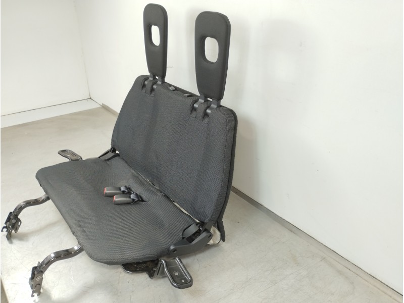 Recambio de asientos tercera fila para citroën c-crosser xtr referencia OEM IAM   