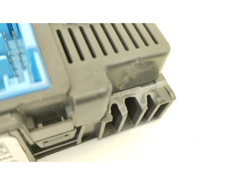 Recambio de caja reles / fusibles para peugeot 208 access referencia OEM IAM 9807531680 21416966 