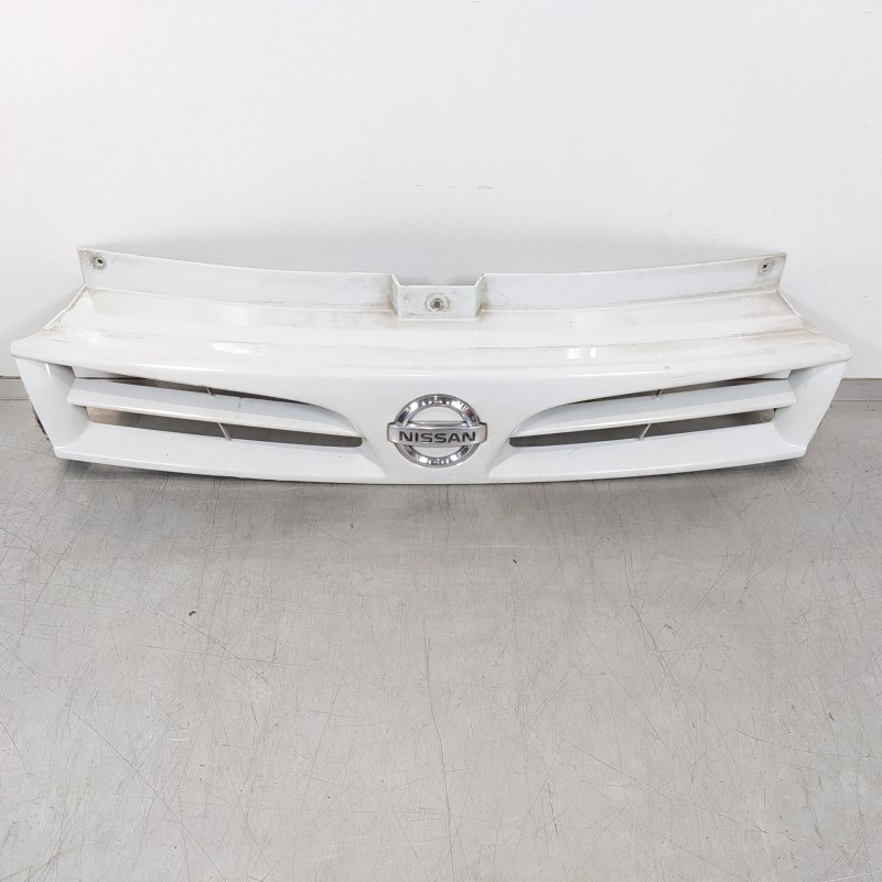 Recambio de rejilla delantera para nissan primastar (x83) combi 6 asientos batalla 2,78t referencia OEM IAM 8200137047  