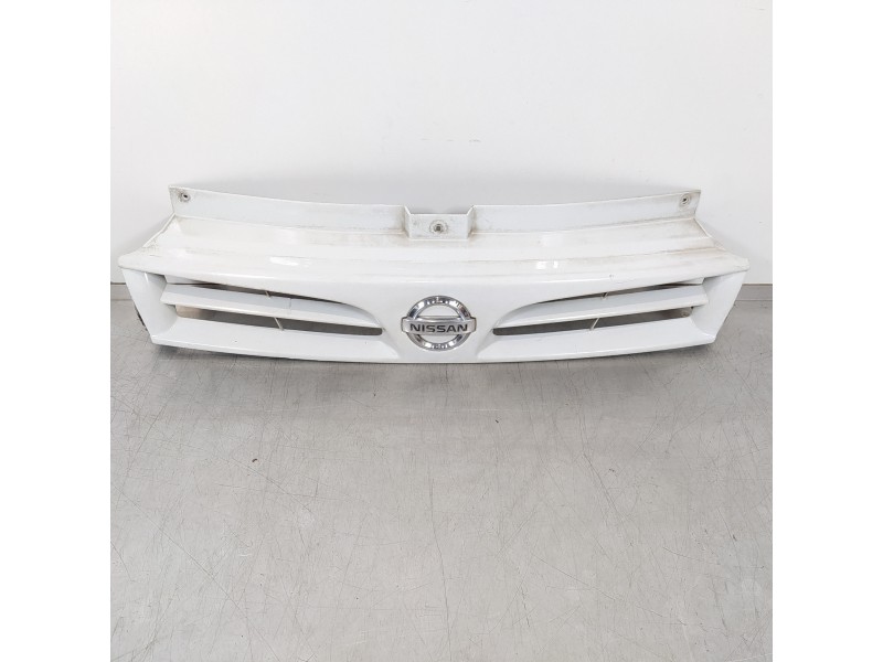 Recambio de rejilla delantera para nissan primastar (x83) combi 6 asientos batalla 2,78t referencia OEM IAM 8200137047  