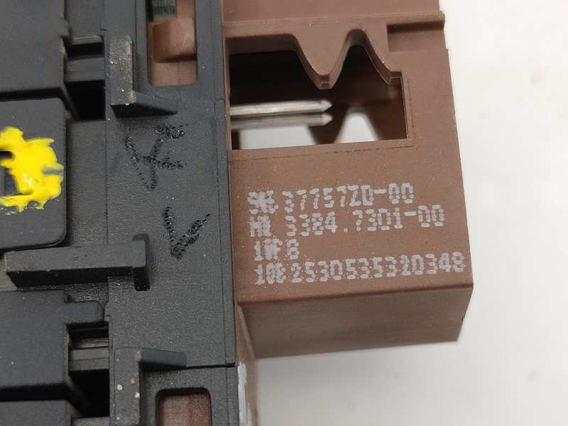 Recambio de mando multifuncion para citroën c5 berlina exclusive referencia OEM IAM 96637757ZD  