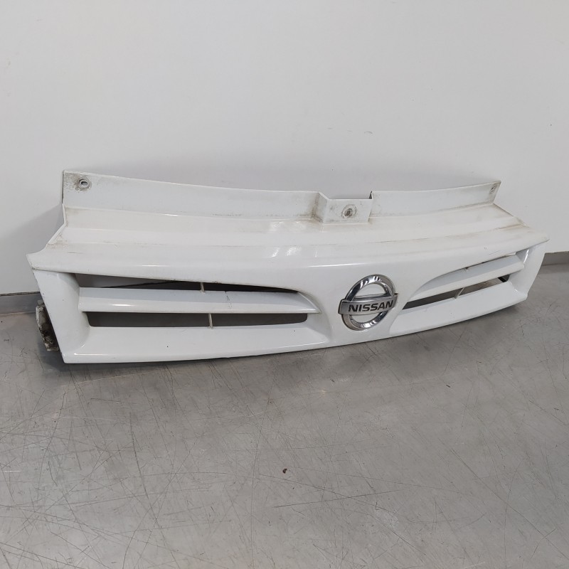 Recambio de rejilla delantera para nissan primastar (x83) combi 6 asientos batalla 2,78t referencia OEM IAM 8200137047  
