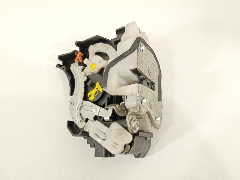 Recambio de cerradura puerta trasera derecha para citroën c-crosser xtr referencia OEM IAM   