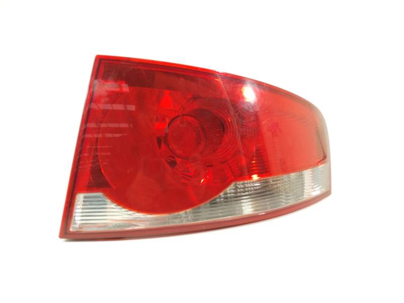 PILOTO TRASERO DERECHO 5P8945112A 5P8945096A 