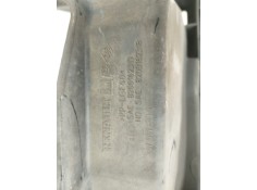 Recambio de panel frontal para nissan primastar (x83) combi 6 asientos batalla 2,78t referencia OEM IAM 8200162317 8200162318 82 2