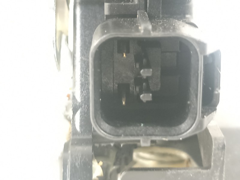 Recambio de cerradura puerta trasera izquierda para citroën c-crosser xtr referencia OEM IAM   