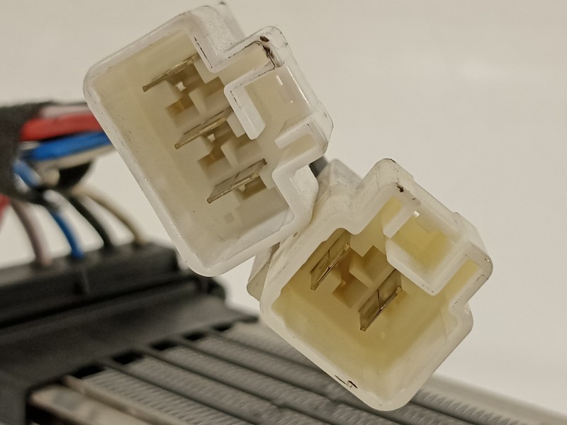 Recambio de resistencia calefaccion para citroën c-crosser xtr referencia OEM IAM 541A003 07T054M0634 