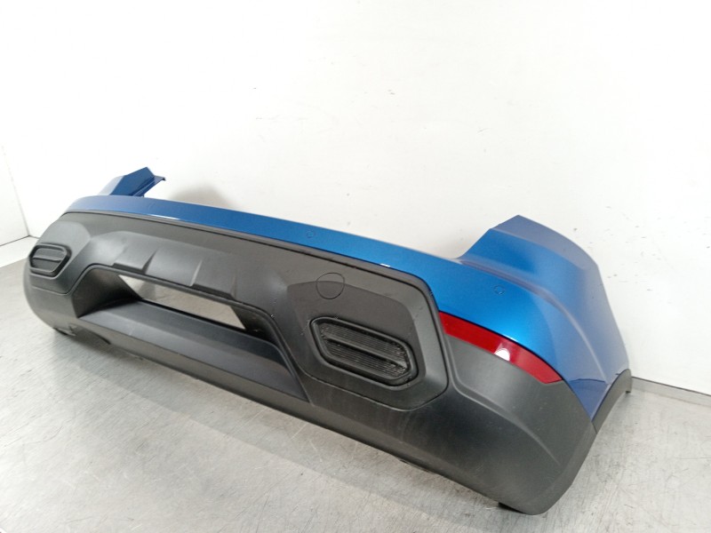 Recambio de paragolpes trasero para seat arona xperience referencia OEM IAM 6F9807421  