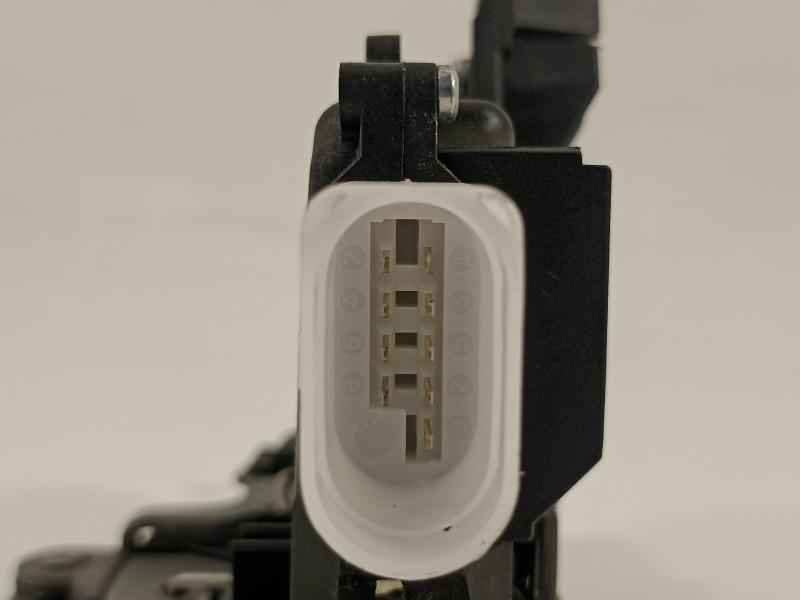 Recambio de cerradura puerta delantera derecha para volkswagen touran (1t3) advance referencia OEM IAM 3D1837016AR  