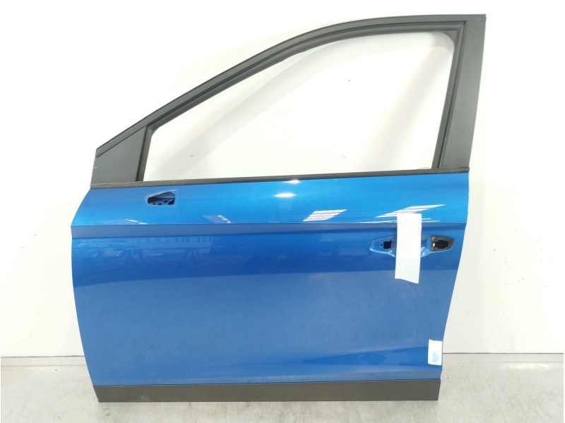Recambio de puerta delantera izquierda para seat arona xperience referencia OEM IAM 6F9831311A  