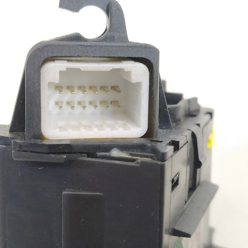 Recambio de mando multifuncion para renault scenic ii adventure by coronel tapiocca referencia OEM IAM 8200206738   Recambio de mando multifuncion para renault scenic ii adventure by coronel tapiocca referencia OEM IAM 8200206738