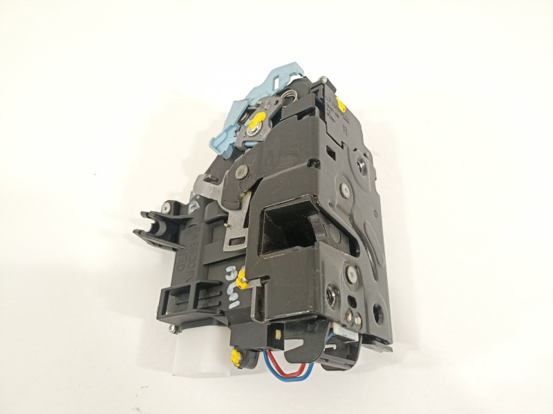 Recambio de cerradura puerta delantera derecha para volkswagen touran (1t3) advance referencia OEM IAM 3D1837016AR  