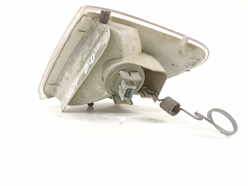 Recambio de piloto delantero derecho para ford fiesta berl./express super referencia OEM IAM 1062434 97FX13368BA 93FG13368AA