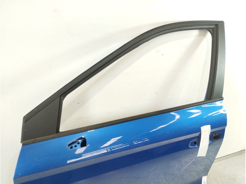 Recambio de puerta delantera izquierda para seat arona xperience referencia OEM IAM 6F9831311A  