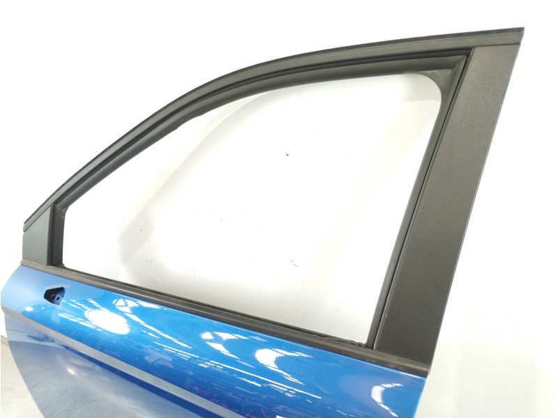 Recambio de puerta delantera izquierda para seat arona xperience referencia OEM IAM 6F9831311A  