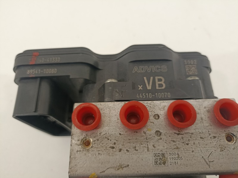 Recambio de abs para toyota c-hr ax1t(eu,m)/zyx10(h)/zyx10l-ahxgbw(3a) referencia OEM IAM 4721010270  