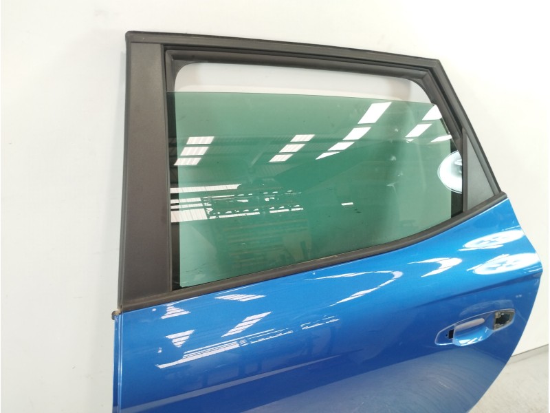 Recambio de puerta trasera izquierda para seat arona xperience referencia OEM IAM 6F9833311B  