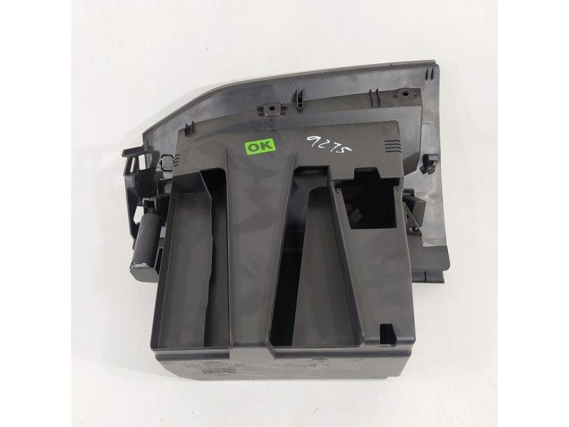 Recambio de guantera para ford focus lim. (cb8) edition referencia OEM IAM BM51A06044  