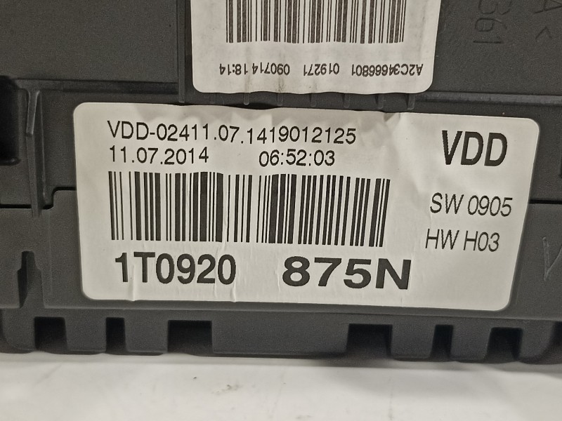 Recambio de cuadro instrumentos para volkswagen touran (1t3) advance referencia OEM IAM 1T0920875N  