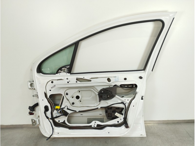 Recambio de puerta delantera derecha para peugeot 307 berlina (s2) 1.6 16v hdi referencia OEM IAM   