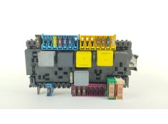 Recambio de caja reles / fusibles para mercedes-benz clase b (w246) b 200 cdi be (246.201) referencia OEM IAM A2469060093  