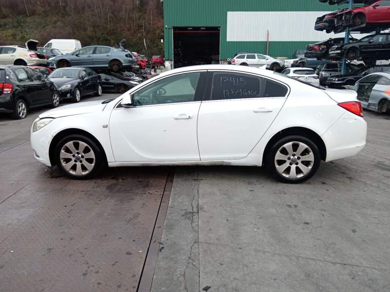 opel insignia a (g09) del año 2009