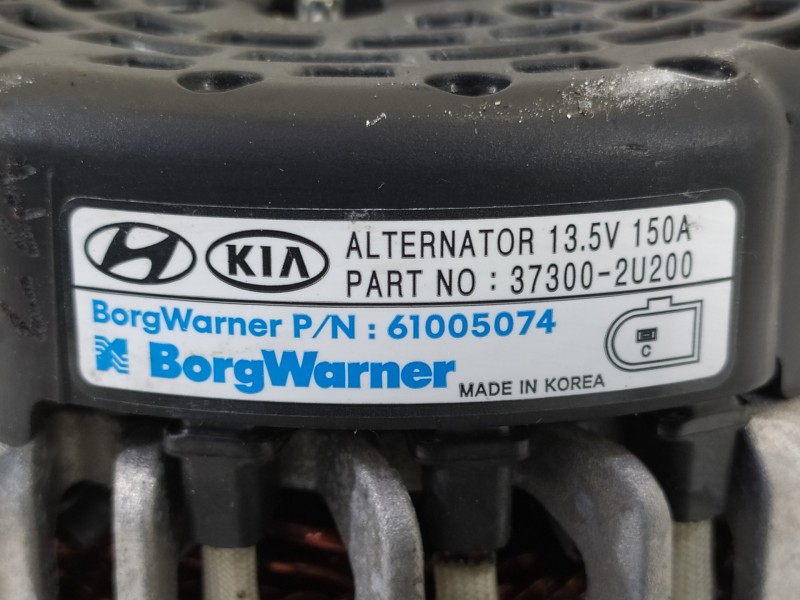 Recambio de alternador para kia ceed business referencia OEM IAM 373002U200 61005074 
