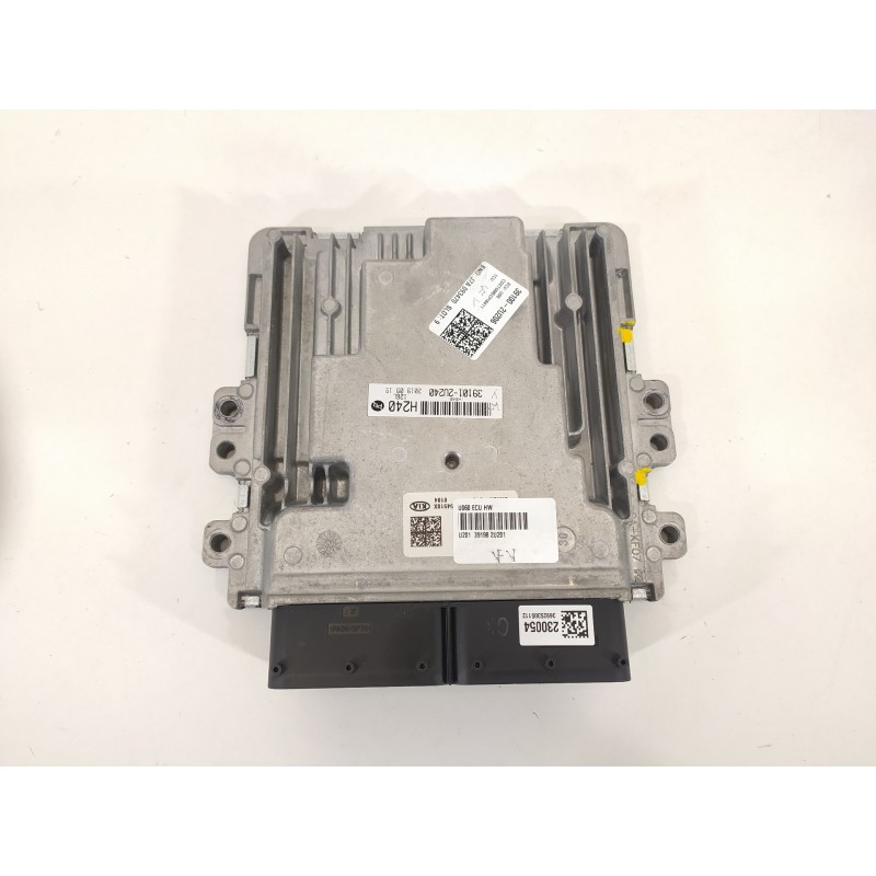 Recambio de centralita motor uce para kia ceed business referencia OEM IAM 391002U206 391012U240 391982U201