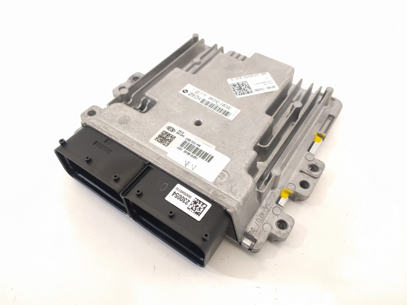 Recambio de centralita motor uce para kia ceed business referencia OEM IAM 391002U206 391012U240 391982U201