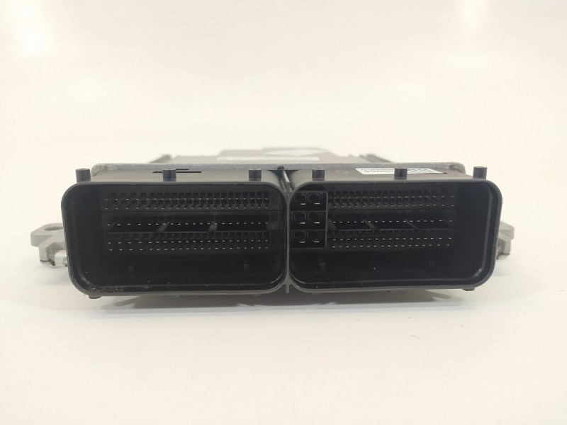 Recambio de centralita motor uce para kia ceed business referencia OEM IAM 391002U206 391012U240 391982U201