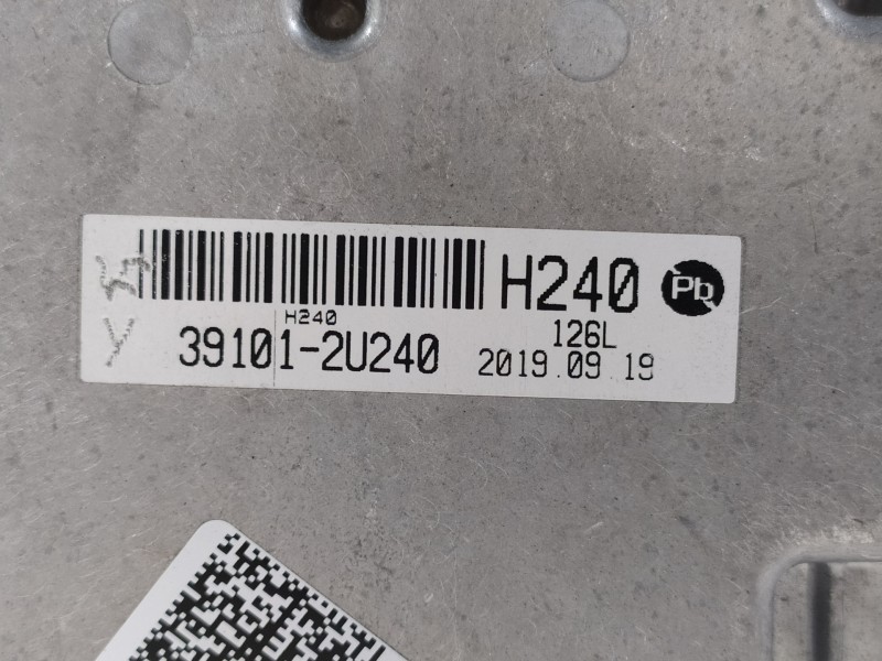 Recambio de centralita motor uce para kia ceed business referencia OEM IAM 391002U206 391012U240 391982U201