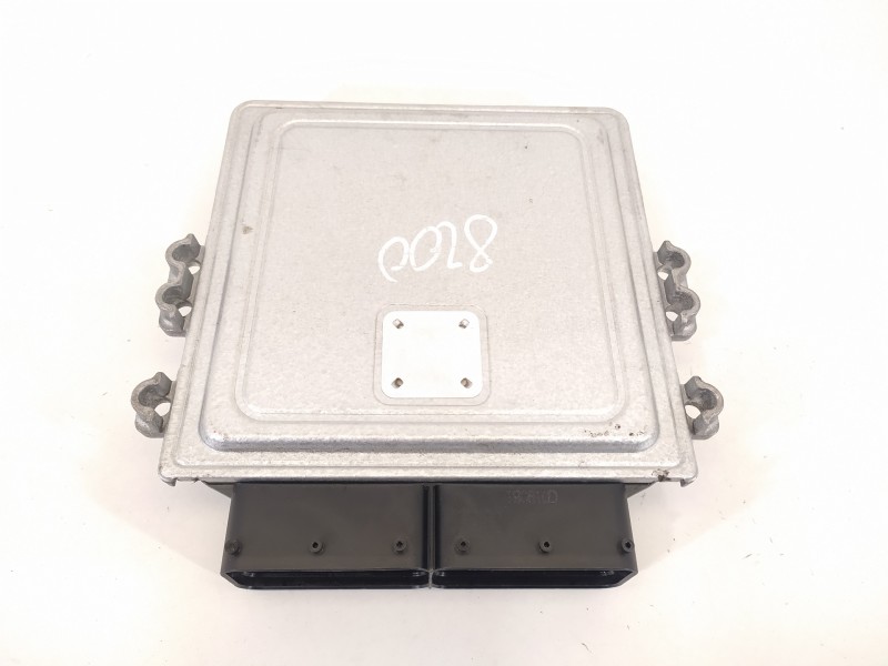 Recambio de centralita motor uce para kia ceed business referencia OEM IAM 391002U206 391012U240 391982U201