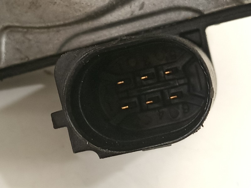 Recambio de caja mariposa para ford focus lim. (cb8) edition referencia OEM IAM CM5G9F991FB  