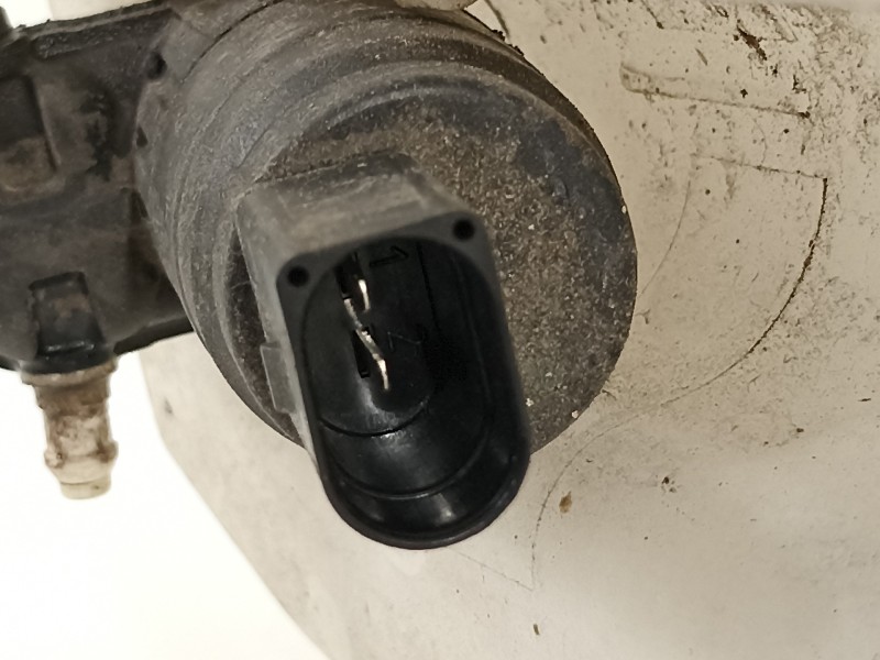 Recambio de deposito limpia para volkswagen touran (1t3) advance referencia OEM IAM 1K0955453 1K6955651 