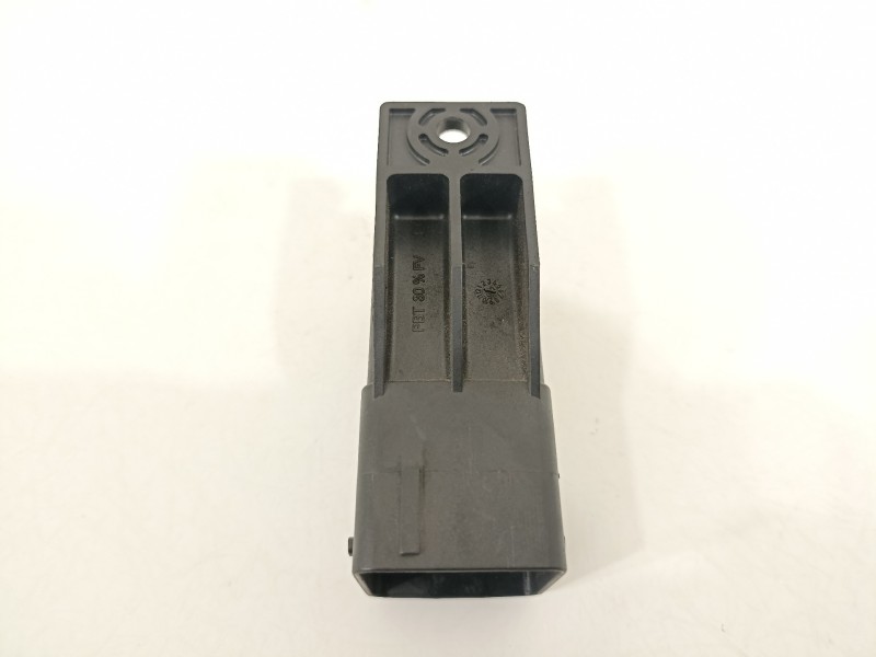 Recambio de caja precalentamiento para citroën c-crosser xtr referencia OEM IAM 9640469680  
