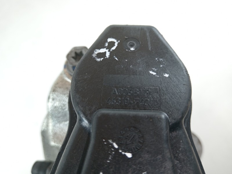 Recambio de pinza freno trasera izquierda para toyota c-hr ax1t(eu,m)/zyx10(h)/zyx10l-ahxgbw(3a) referencia OEM IAM 46310F4011  