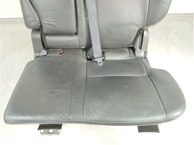 Recambio de asientos trasero izquierdo para citroën c-crosser xtr referencia OEM IAM   