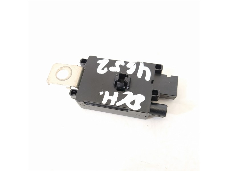 Recambio de antena para citroën c5 station wagon millenium referencia OEM IAM 9662924980  