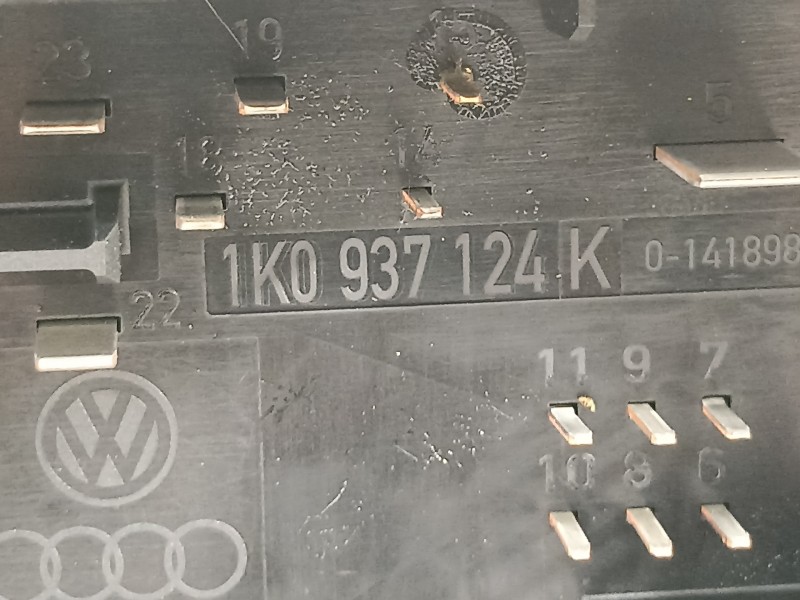 Recambio de caja reles / fusibles para seat toledo (5p2) exclusive referencia OEM IAM 1K0937124K  