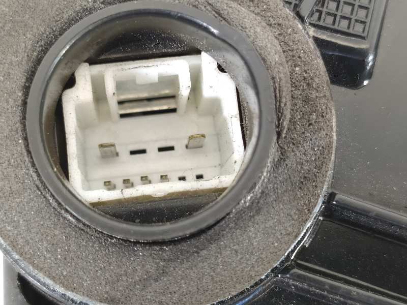 Recambio de cerradura puerta delantera izquierda para toyota auris luna+ referencia OEM IAM A046693  