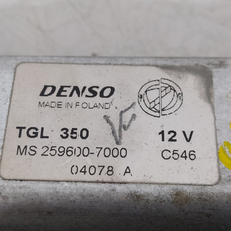 Recambio de motor limpia trasero para fiat panda (169) 1.2 8v dynamic referencia OEM IAM 2596007000 MS2596007000 