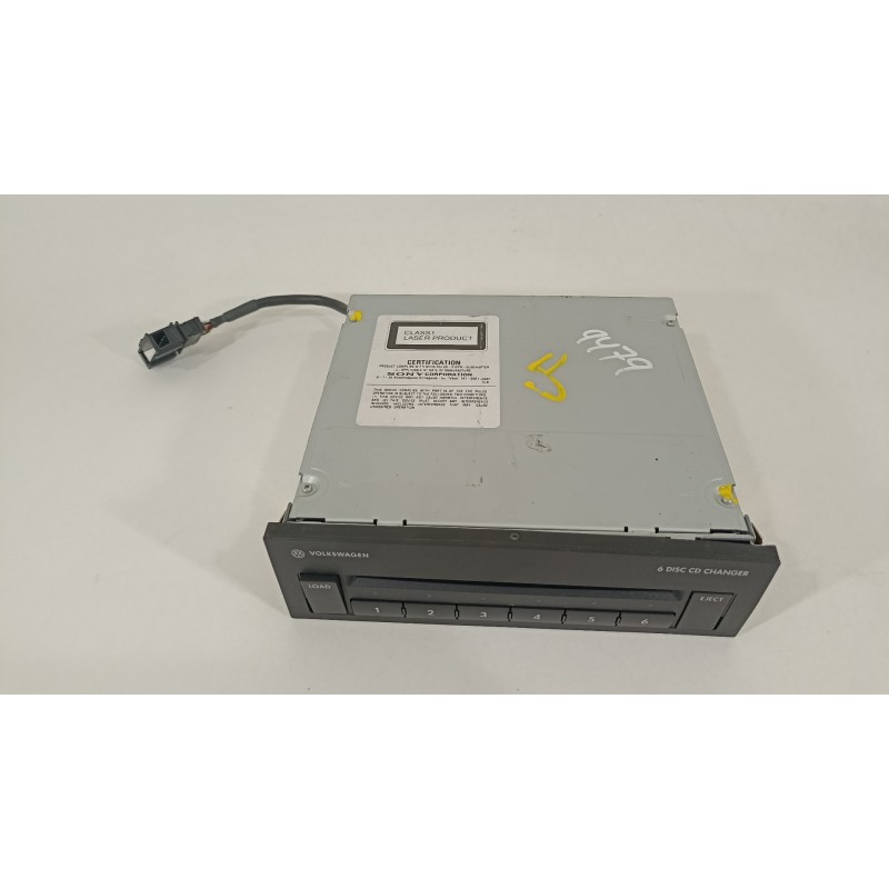 Recambio de sistema audio / radio cd para volkswagen new beetle cabriolet (1y7) 1.9 tdi referencia OEM IAM 1K0035110A  