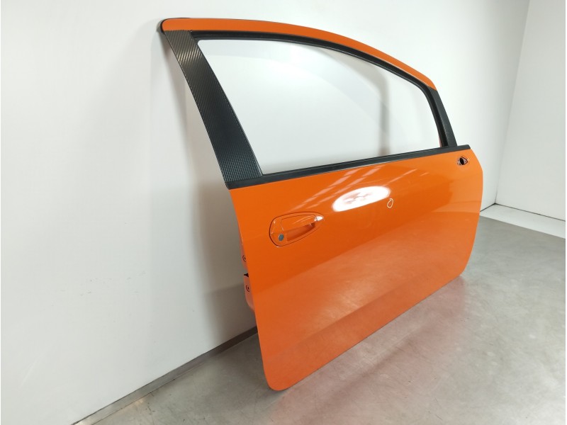 Recambio de puerta delantera derecha para fiat grande punto (199) 1.9 8v multijet sport referencia OEM IAM 0051846216  