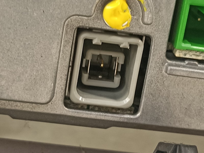 Recambio de sistema navegacion gps para citroën c-crosser xtr referencia OEM IAM 8750A139 8750A090 