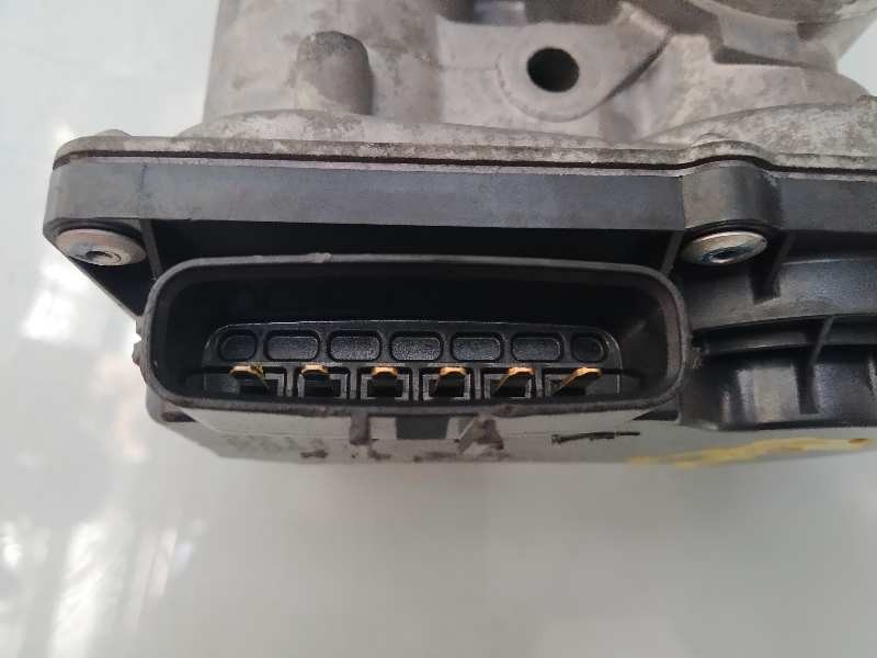 Recambio de caja mariposa para toyota auris luna+ referencia OEM IAM 261000N030  