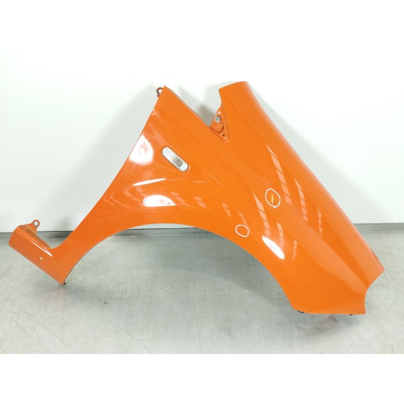 Recambio de aleta delantera derecha para fiat grande punto (199) 1.9 8v multijet sport referencia OEM IAM 0051901102  