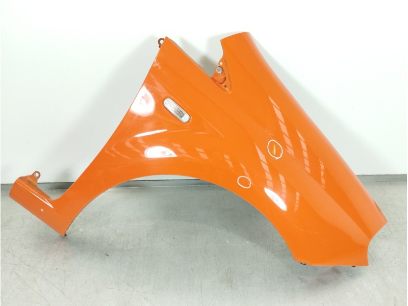 Recambio de aleta delantera derecha para fiat grande punto (199) 1.9 8v multijet sport referencia OEM IAM 0051901102  