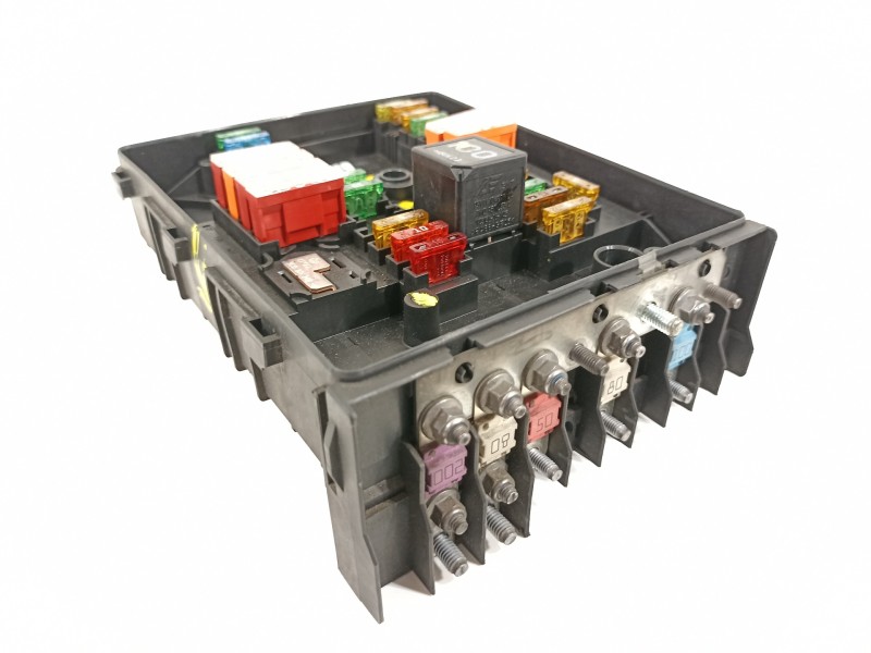Recambio de caja reles / fusibles para audi a3 (8p) 2.0 tdi ambiente referencia OEM IAM 1K0937125  